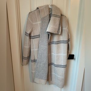 Super cozy Barefoot Dreams sweater